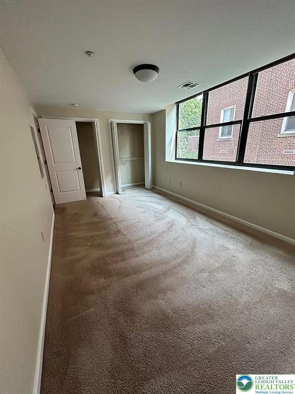 528 N new Street 2