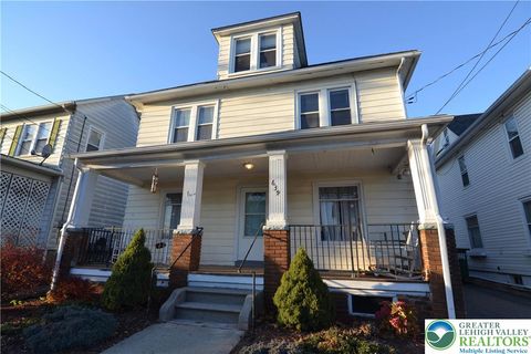 Photo of 639 George Street, Pen Argyl Boro, PA 18072 (MLS # 775653)