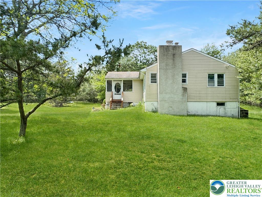 183 Island Drive