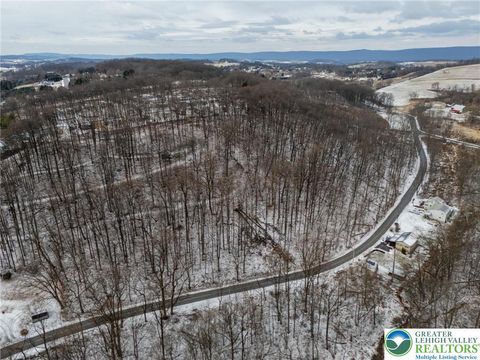 Homes For Sale - 6338 Hickory Road<br/> Lehigh County, Washington, PA 18080