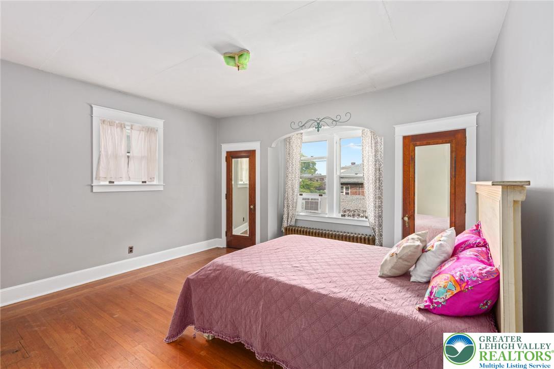 Allentown City, Pennsylvania 18104, United States, 3 Bedrooms Bedrooms, ,1 BathroomBathrooms,Residential,Pending,182913