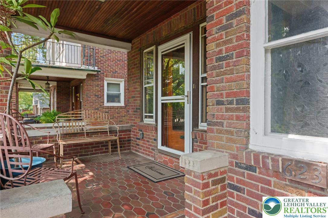 Allentown City, Pennsylvania 18104, United States, 3 Bedrooms Bedrooms, ,1 BathroomBathrooms,Residential,Pending,182913