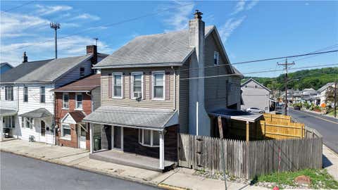 Photo of 104 Washington Street, Bath Boro, PA 18014 (MLS # 782426)