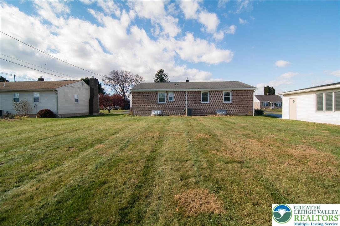 Allentown City, Pennsylvania 18104, United States, 3 Bedrooms Bedrooms, ,2 BathroomsBathrooms,Residential,Active,246953