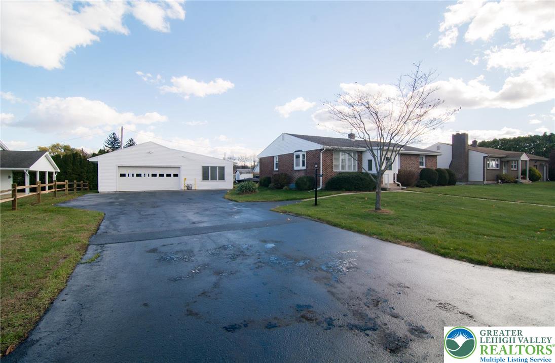 Allentown City, Pennsylvania 18104, United States, 3 Bedrooms Bedrooms, ,2 BathroomsBathrooms,Residential,Active,246953