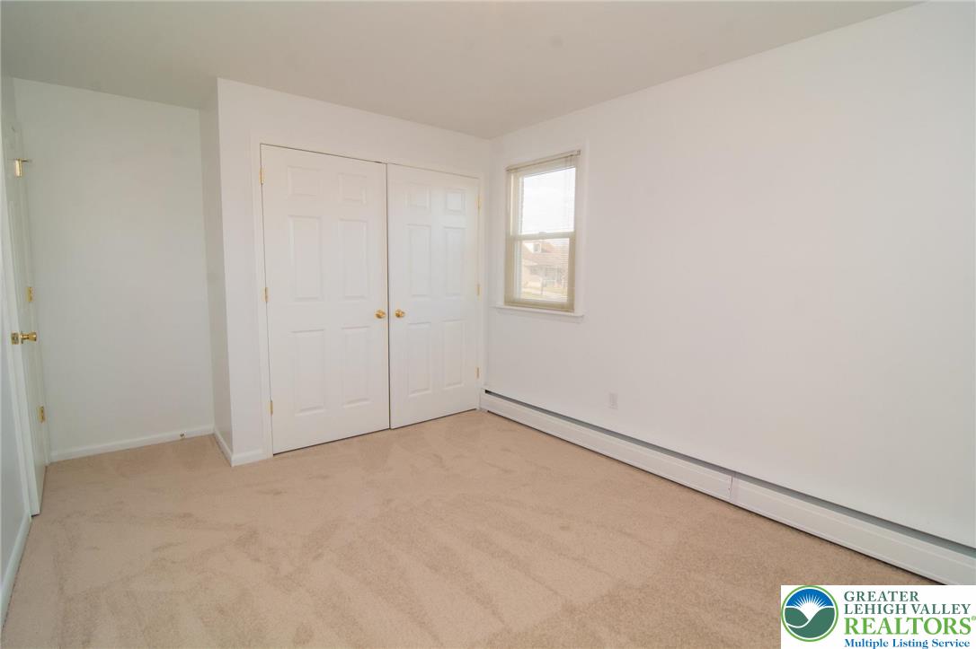 Allentown City, Pennsylvania 18104, United States, 3 Bedrooms Bedrooms, ,2 BathroomsBathrooms,Residential,Active,246953