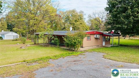 Photo of 3351 Mathews Lane, Macungie, PA 18011 (MLS # 767104) Photo of 3351 Mathews Lane, Macungie, PA 18011 (MLS # 767104)