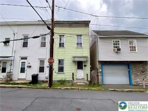 Photo of 125 Carbon Street, Minersville Boro, PA 17954 (MLS # 773033)