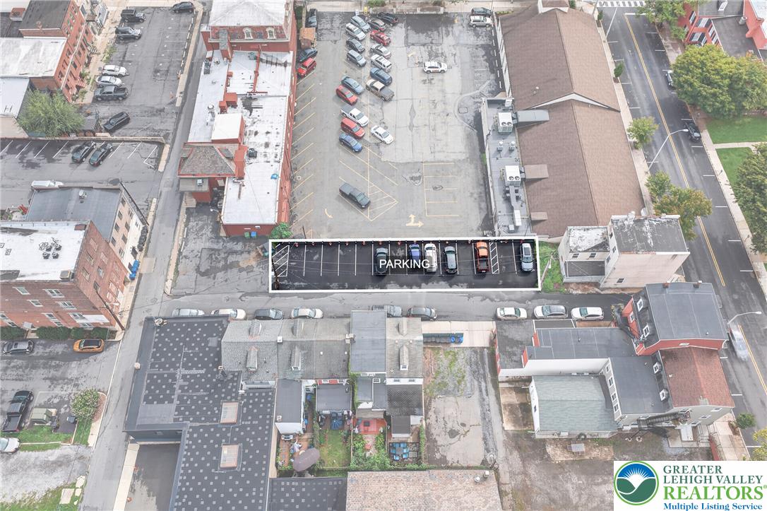 428 Northampton St 1R
