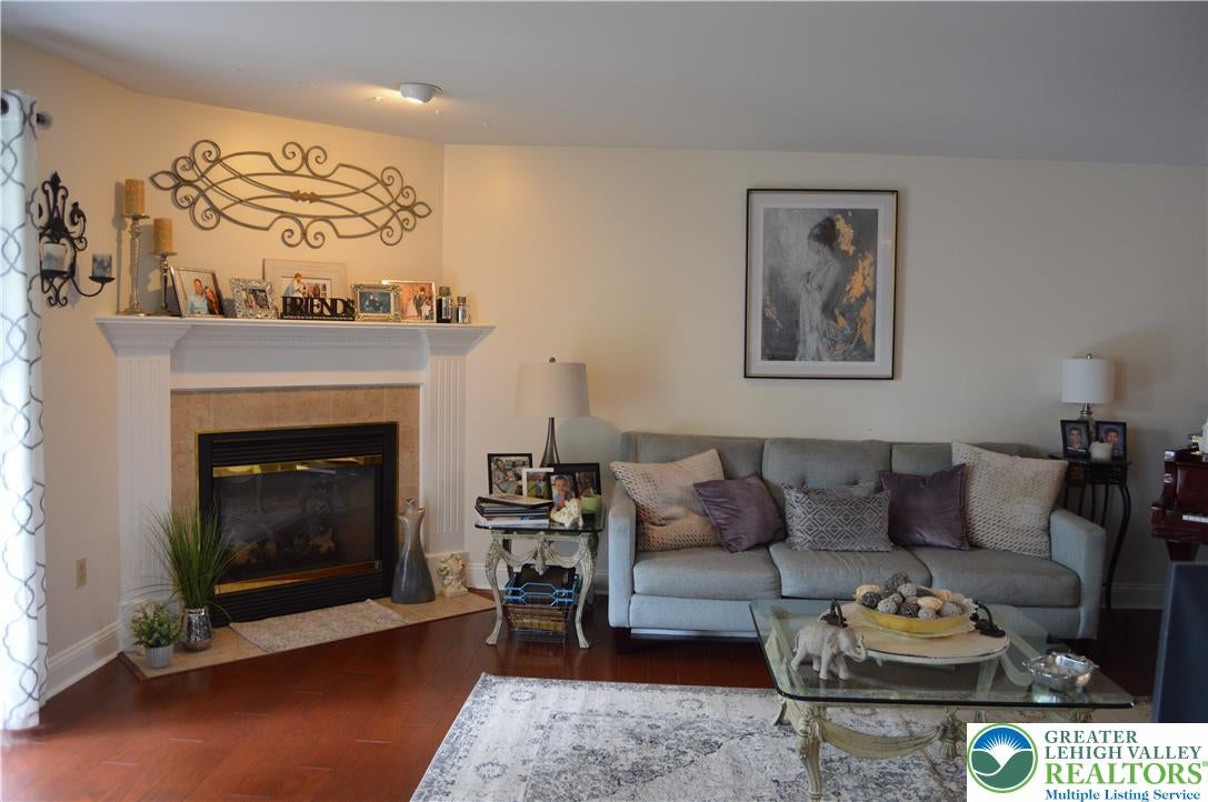 17 Tamarack Court