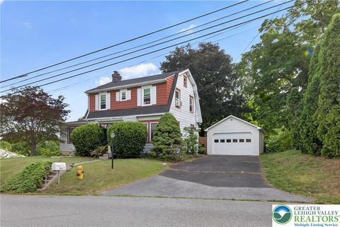 Photo of 4698 Old Bethlehem Pike, Bethlehem, PA 18015 (MLS # 779472)