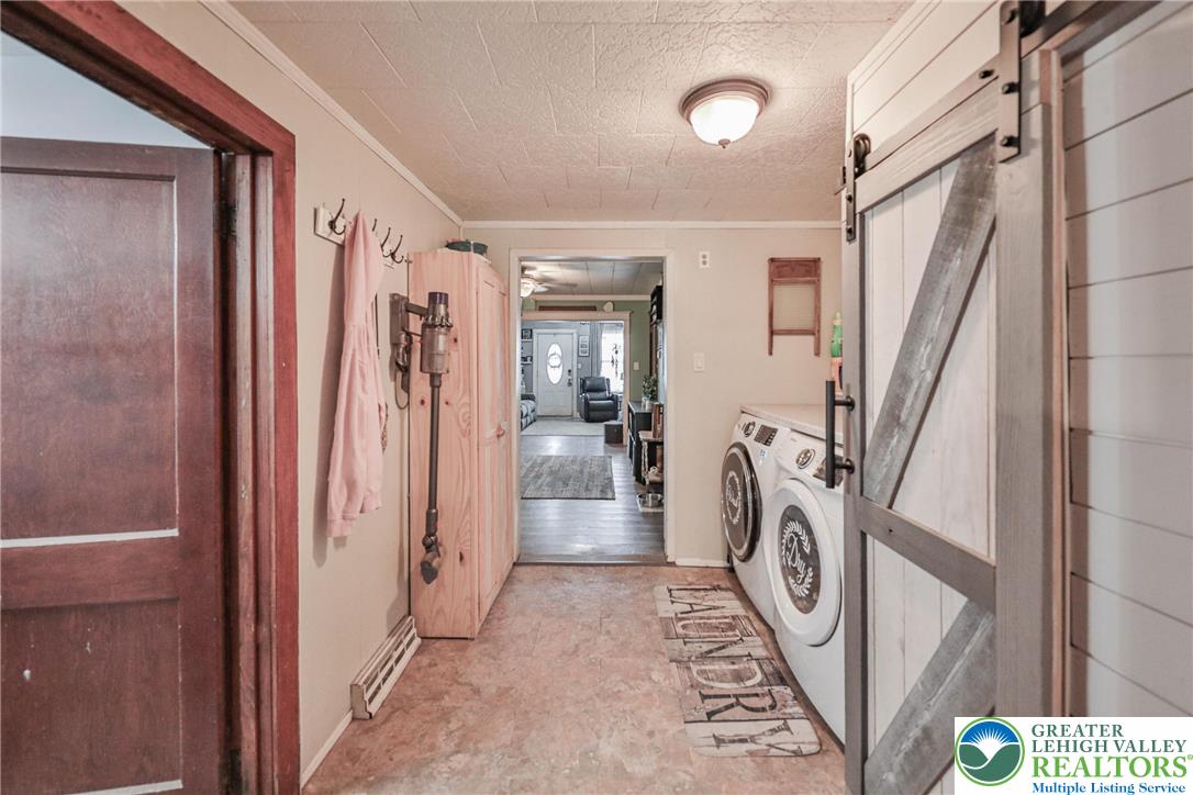 Whitehall Twp, Pennsylvania 18052, United States, 3 Bedrooms Bedrooms, ,1 BathroomBathrooms,Residential,Active,179045