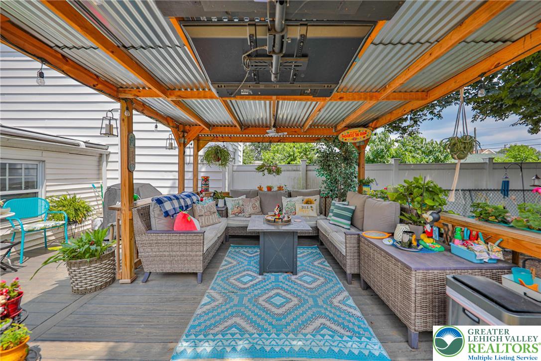 Whitehall Twp, Pennsylvania 18052, United States, 3 Bedrooms Bedrooms, ,1 BathroomBathrooms,Residential,Active,179045