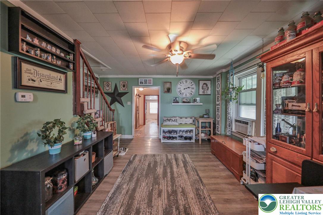 Whitehall Twp, Pennsylvania 18052, United States, 3 Bedrooms Bedrooms, ,1 BathroomBathrooms,Residential,Active,179045