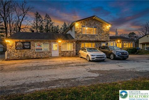 Photo of 1980 Route 209, Chestnuthill Twp, PA 18322 (MLS # 770478)