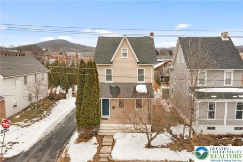 Photo of 743 Front Street, Hellertown Boro, PA 18055 (MLS # 771989)