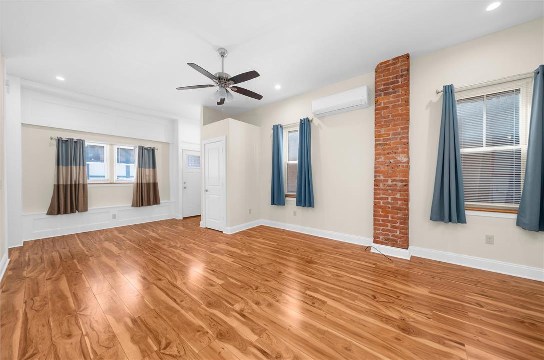 609 Walnut Avenue
