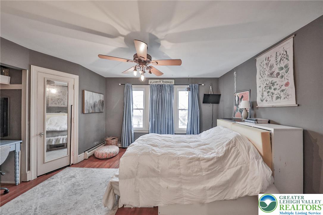 Allentown City, Pennsylvania 18104, United States, 3 Bedrooms Bedrooms, ,2 BathroomsBathrooms,Residential,Pending,246199