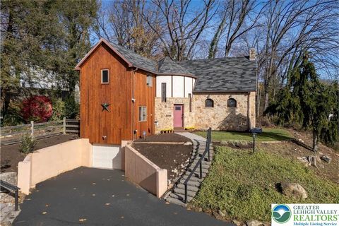 Photo of 2823 Hamilton Boulevard, Allentown, PA 18104 (MLS # 769905)