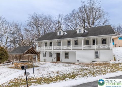 Photo of 3401 Popular Drive, Lehigh Twp, PA 18067 (MLS # 770046)