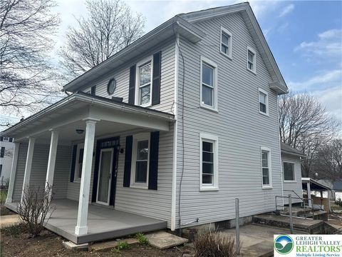Homes For Sale - 7487 Camp Meeting Road<br/> Lehigh County, New Tripoli, PA 18066