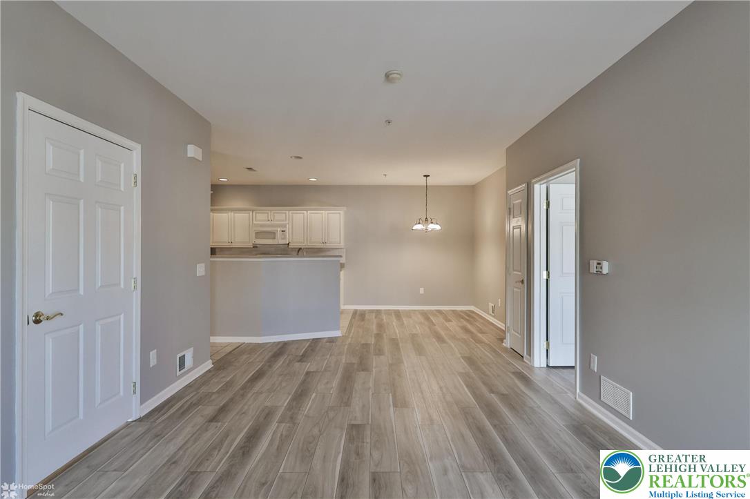 710 Eden Terrace