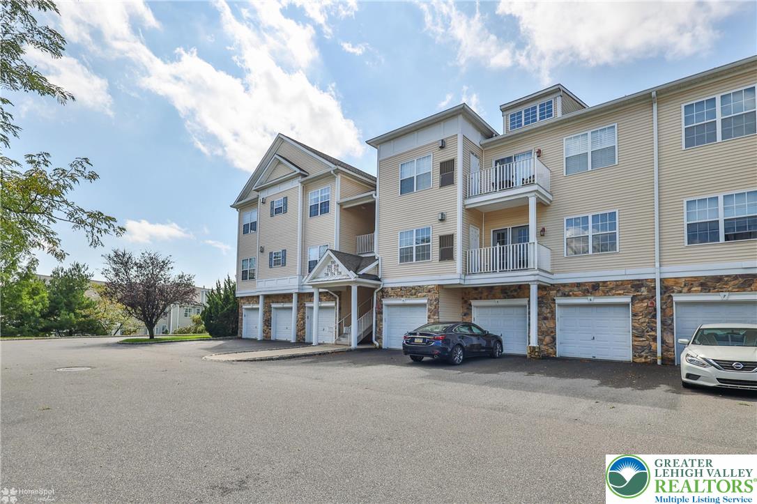 710 Eden Terrace