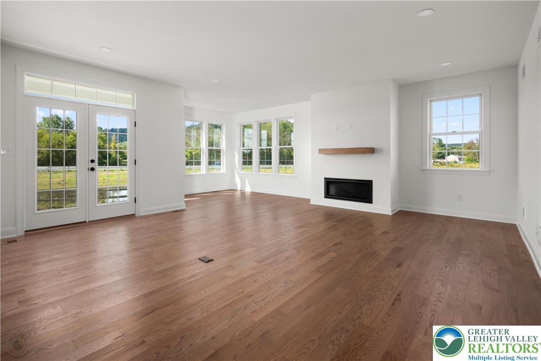 Upper Saucon Twp, Pennsylvania 18015, United States, 3 Bedrooms Bedrooms, ,3 BathroomsBathrooms,Residential,Active,223352