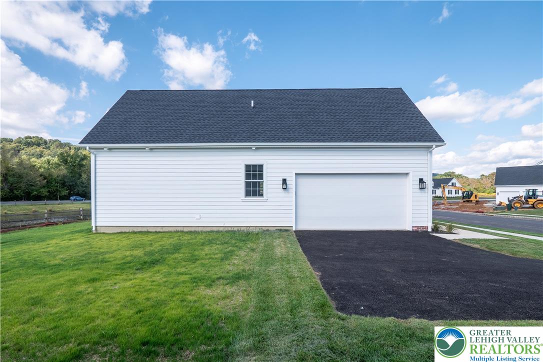 Upper Saucon Twp, Pennsylvania 18015, United States, 3 Bedrooms Bedrooms, ,3 BathroomsBathrooms,Residential,Active,223352