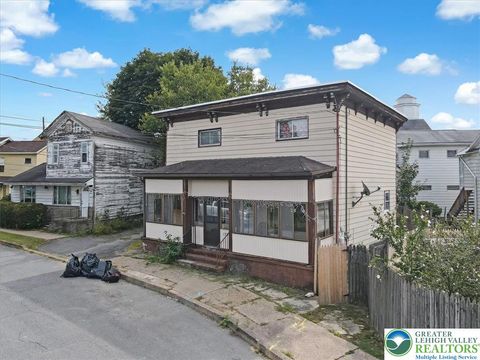 Photo of 133 Govier Street, Wilkes Barre, PA 18705 (MLS # 764936) Photo of 133 Govier Street, Wilkes Barre, PA 18705 (MLS # 764936)