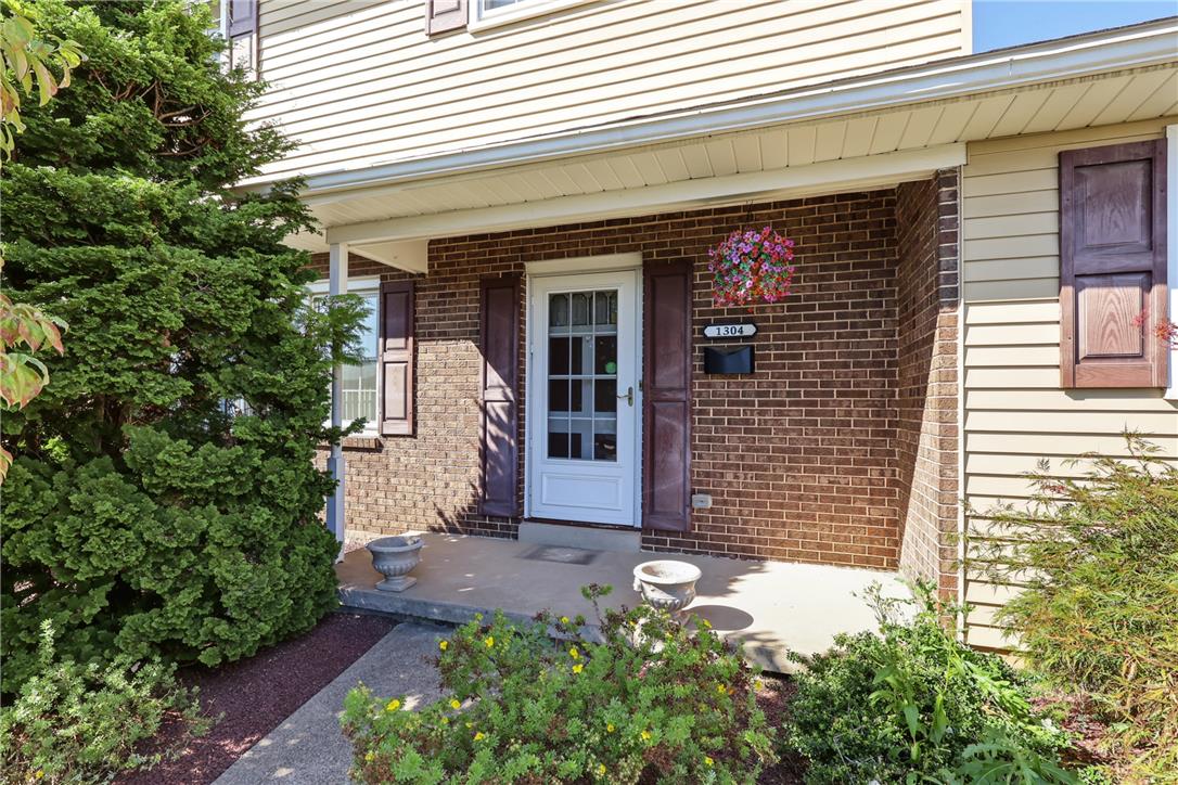 1304 Dalehurst Drive