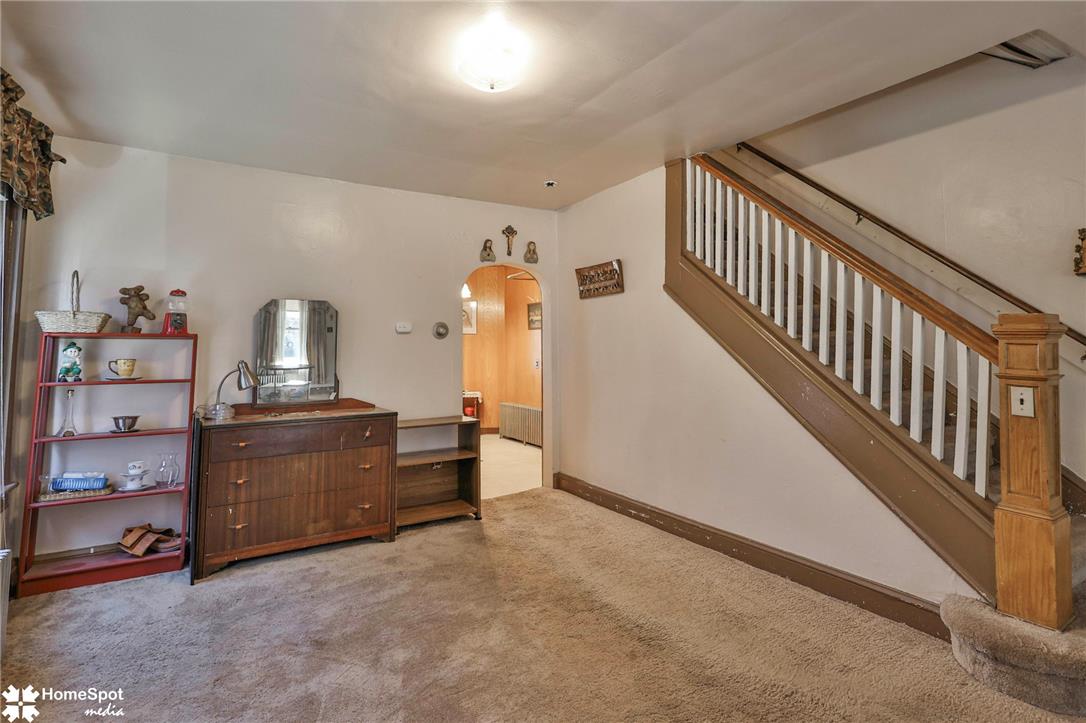551 Hillside Avenue