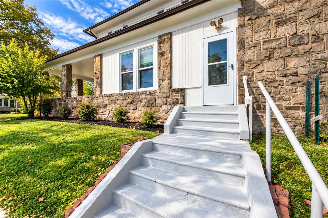 622 Folk Street