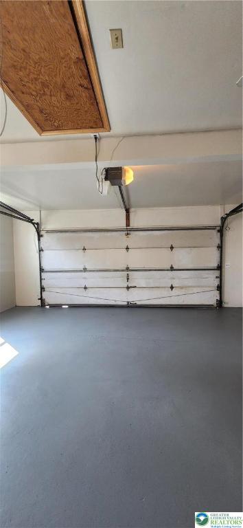 Allentown City, Pennsylvania 18104, United States, 3 Bedrooms Bedrooms, ,2 BathroomsBathrooms,Residential,Pending,193499