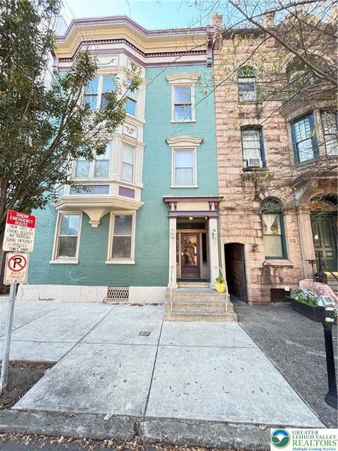 Photo of 60 N 3rd St #3F, Easton, PA 18042 (MLS # 766105) Photo of 60 N 3rd St #3F, Easton, PA 18042 (MLS # 766105)