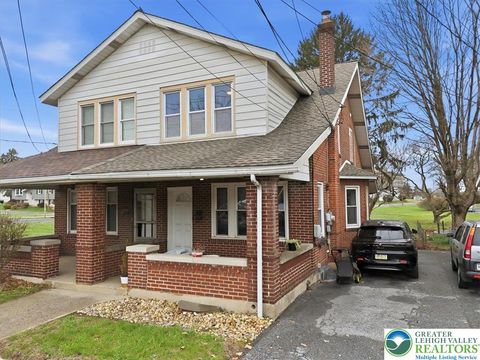 Photo of 1041 Emaus Avenue, Allentown, PA 18103 (MLS # 774436)