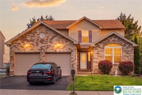 Photo of 1170 Vera Drive, Easton, PA 18040 (MLS # 776147)