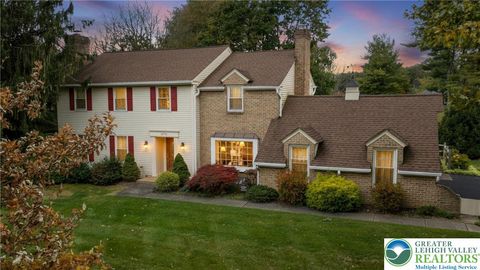 Photo of 2570 Millbrook Drive, Macungie, PA 18049 (MLS # 766880) Photo of 2570 Millbrook Drive, Macungie, PA 18049 (MLS # 766880)