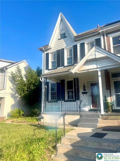 Photo of 33 E Goepp Street, Bethlehem, PA 18018 (MLS # 765270) Photo of 33 E Goepp Street, Bethlehem, PA 18018 (MLS # 765270)