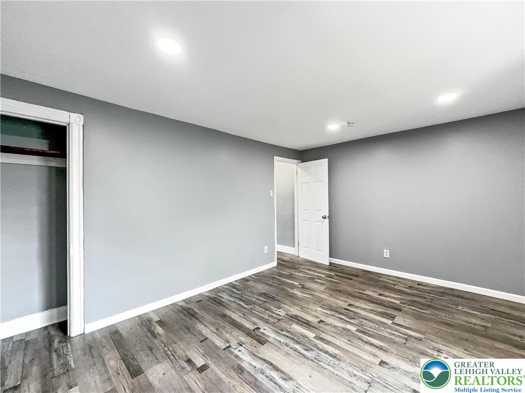 Allentown City, Pennsylvania 18102, United States, 4 Bedrooms Bedrooms, ,2 BathroomsBathrooms,Residential,Active,208601