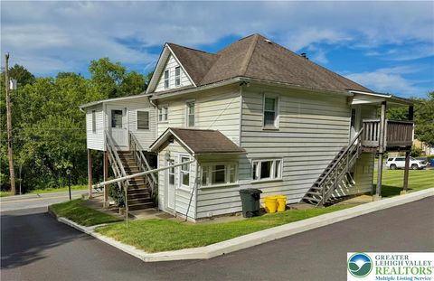 Photo of 1368 Five Points Richmond Road, Washington Twp, PA 18013 (MLS # 769811)