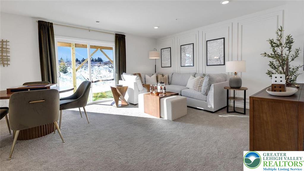 8217 Alexander Court