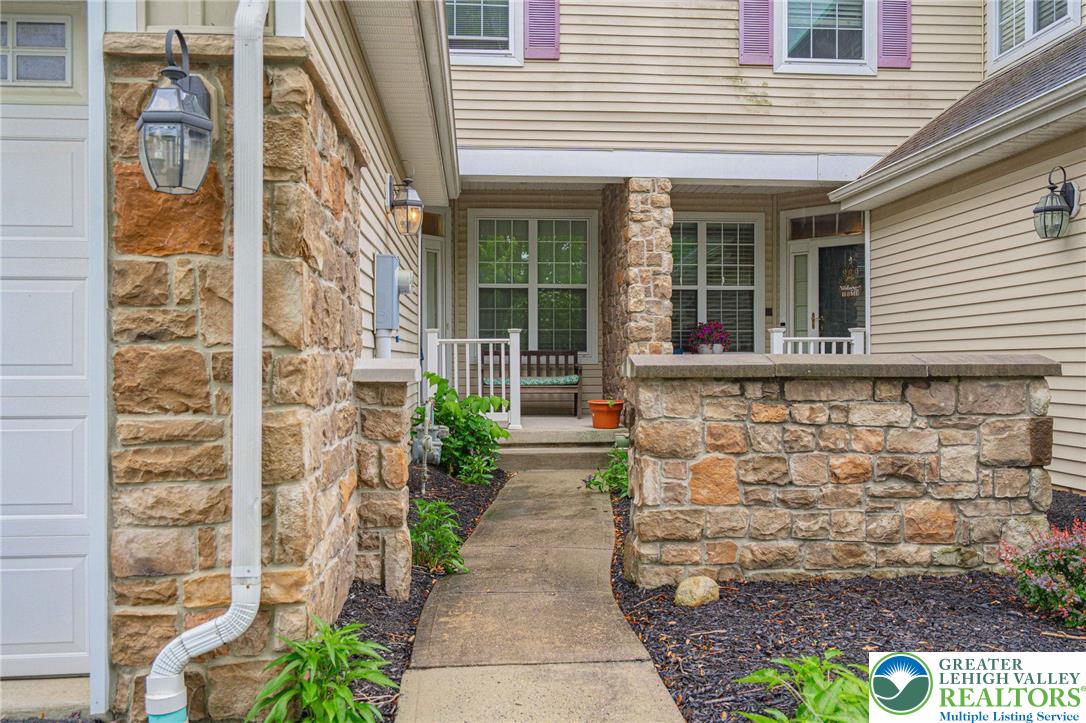 973 Iron Lane