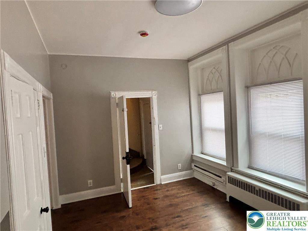 809 W Linden Street 1