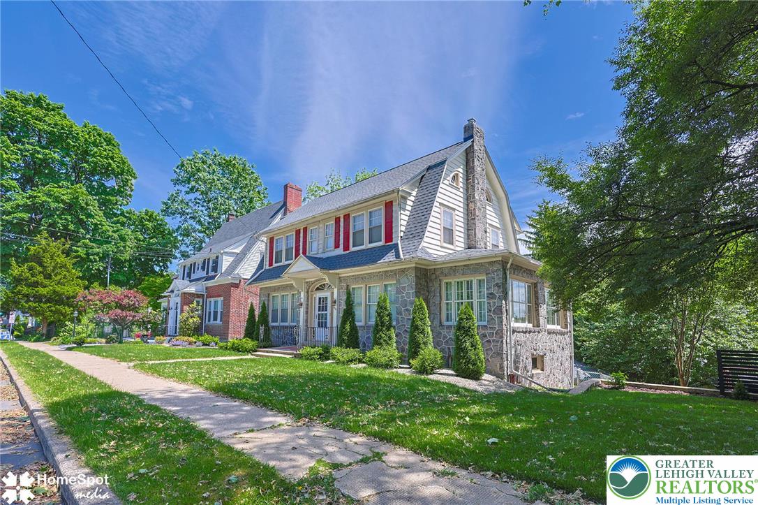 522 W Lafayette Street