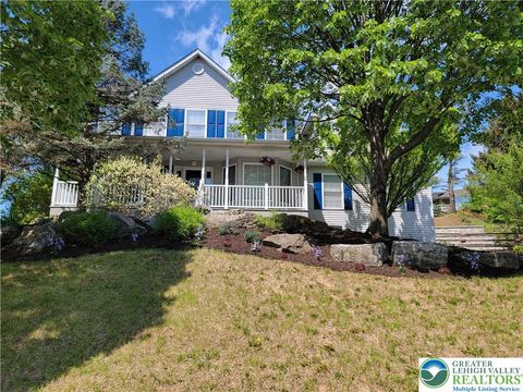 Photo of 5474 Ashley Drive, Whitehall, PA 18059 (MLS # 767314) Photo of 5474 Ashley Drive, Whitehall, PA 18059 (MLS # 767314)