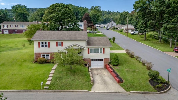 14 BROOK DR, LEHIGHTON, PA 18235 - Image d40c1476e4a8453d0c879bc2c202aed6/4076074137