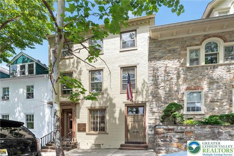 Photo of 74 W Market Street, Bethlehem, PA 18018 (MLS # 761919) Photo of 74 W Market Street, Bethlehem, PA 18018 (MLS # 761919)