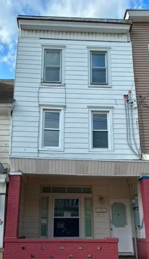 Photo of 215 W Coal Street, Shenandoah Boro, PA 17976 (MLS # 779376)