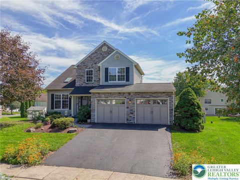Homes For Sale - 3226 Prydun Drive<br/> Whitehall Twp, PA 18052
